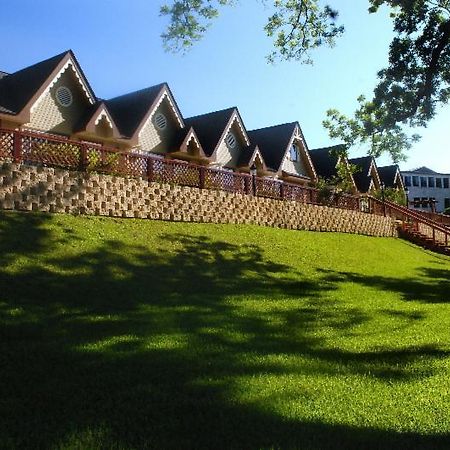 Inn On Barons Creek Фредеріксбург Екстер'єр фото